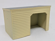 Load image into Gallery viewer, HO Victorian Railways Outbuilding Kit