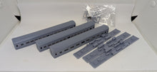 Load image into Gallery viewer, Victorian Railways Z set 3 car AZ,BZ,ACZ Kit N Scale