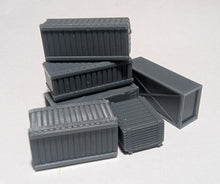 Load image into Gallery viewer, Assorted size wooden crates x 6 HO scale