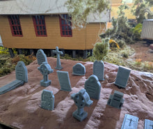Load image into Gallery viewer, HO Scale Headstones x 15