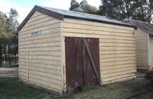 Load image into Gallery viewer, Victorian Railways 15&#39; x 12&#39; Van shed - HO